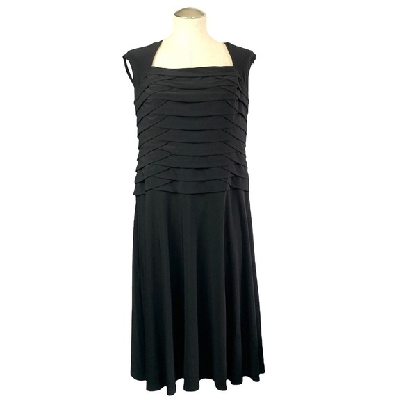 Lauren Ralph Lauren Pleated Bodice Cap Sleeve Midi Dress - Black, Size 14 - Picture 1 of 10